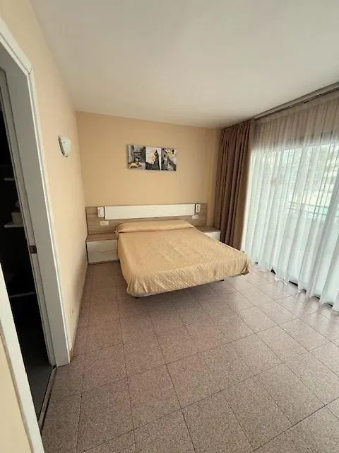 Amplio Apartamento A 5 Minutos De La Playa Salou Spain